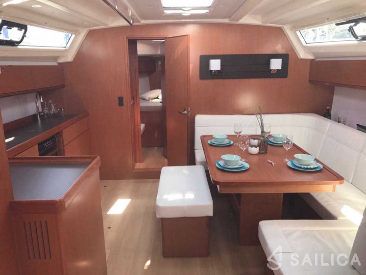 Bavaria 46 Cruiser - Yacht Charter Sailica