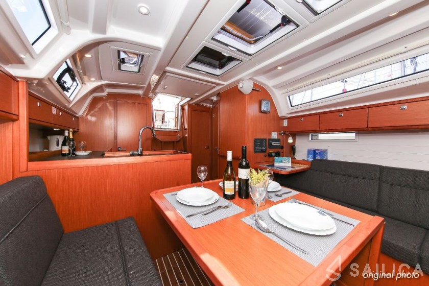 Bavaria 37 Cruiser - Yacht Charter Sailica
