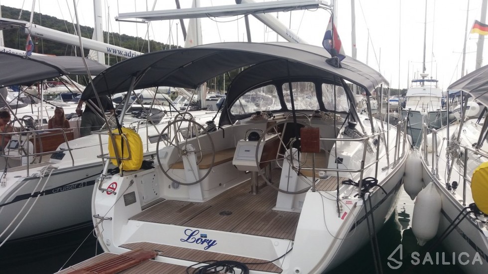 Bavaria 41 Cruiser - Yacht Charter Sailica