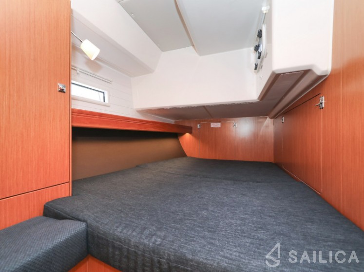 Bavaria 46 Cruiser - Yacht Charter Sailica