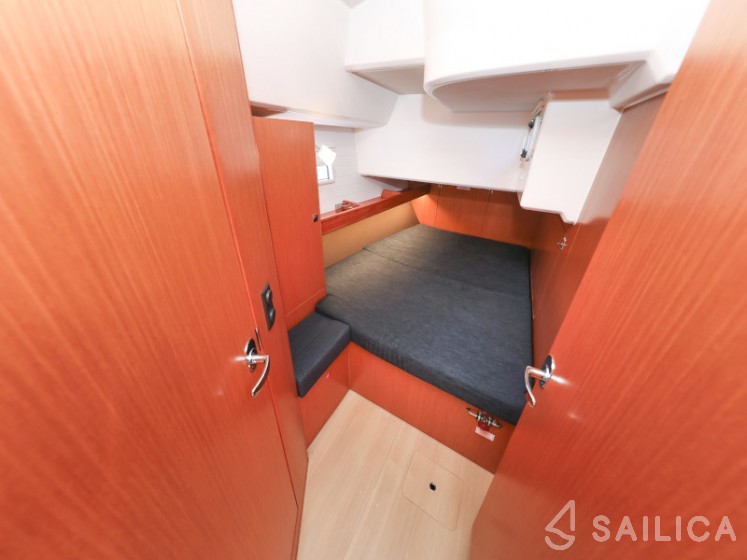 Bavaria 46 Cruiser - Yacht Charter Sailica