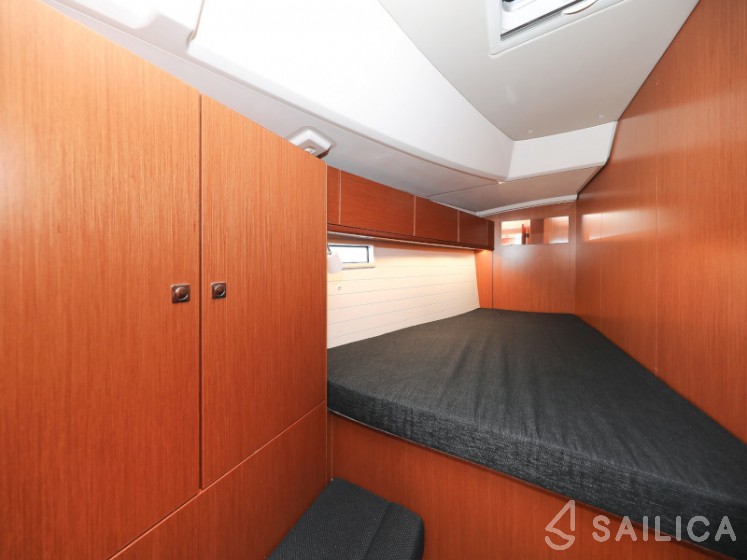 Bavaria 46 Cruiser - Yacht Charter Sailica