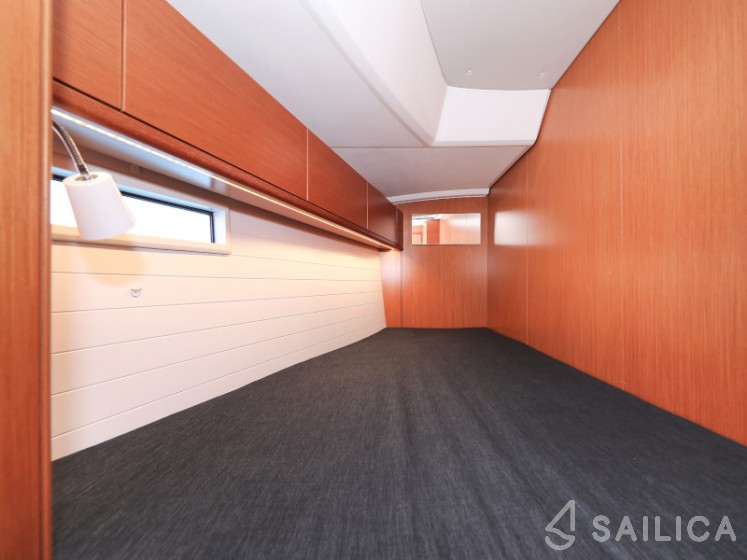 Bavaria 46 Cruiser - Yacht Charter Sailica