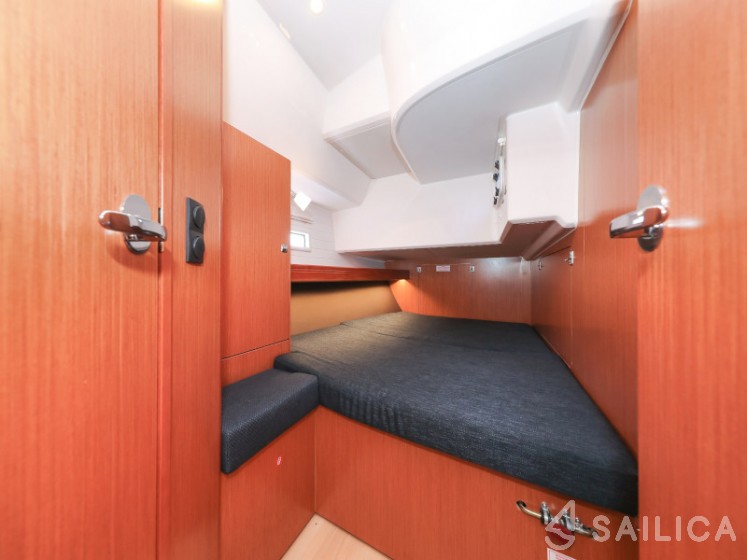 Bavaria 46 Cruiser - Yacht Charter Sailica