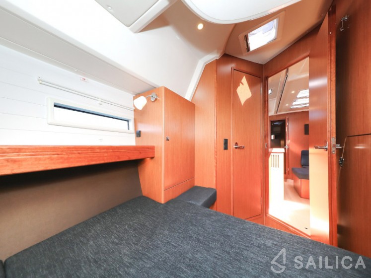 Bavaria 46 Cruiser - Yacht Charter Sailica