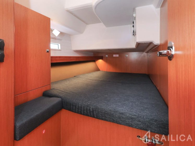 Bavaria 46 Cruiser - Yacht Charter Sailica