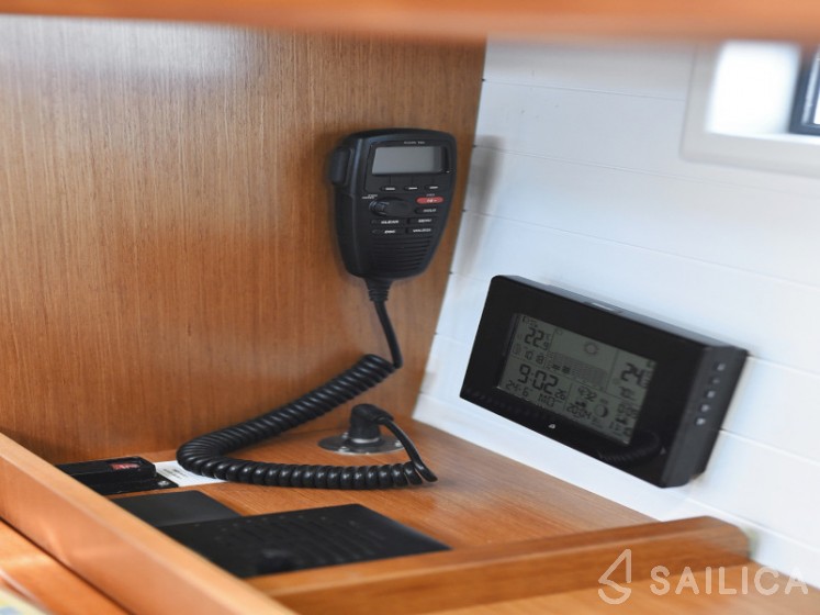 Bavaria 37 Cruiser - Yacht Charter Sailica