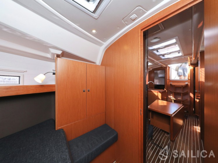 Bavaria 37 Cruiser - Yacht Charter Sailica