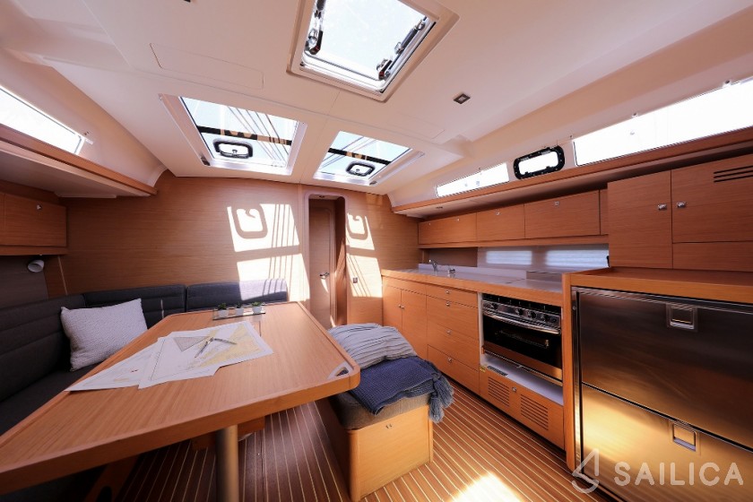 Dufour 460 GL - Yacht Charter Sailica