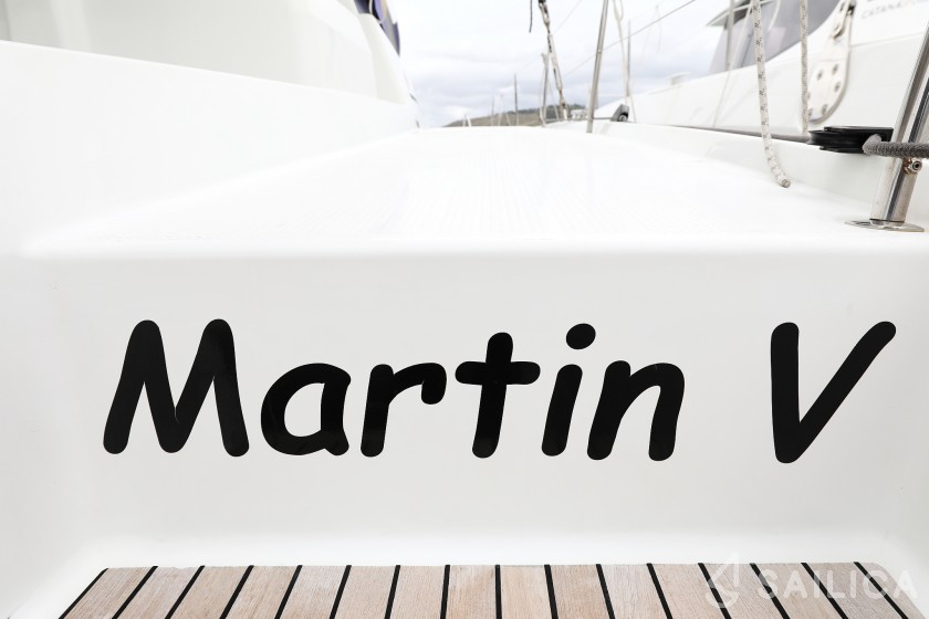Saona 47 - Yacht Charter Sailica