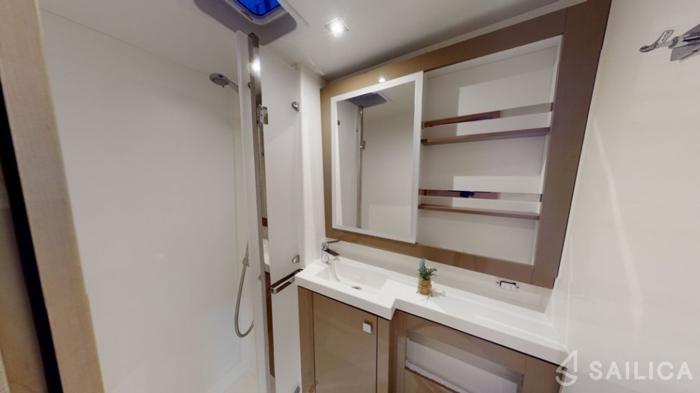 Saona 47 - Yacht Charter Sailica