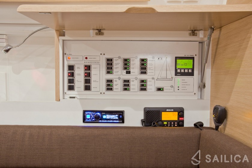 Elan 35 Impression - Yacht Charter Sailica