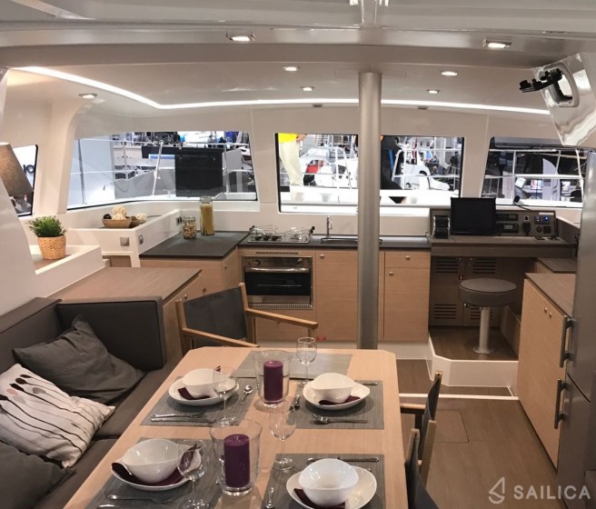 Bali 4.0 - Yacht Charter Sailica