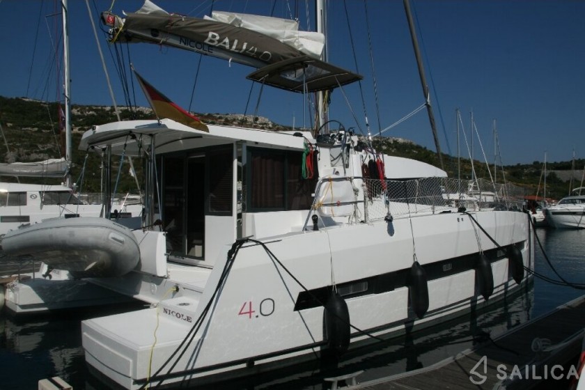 Bali 4.0 - Yacht Charter Sailica