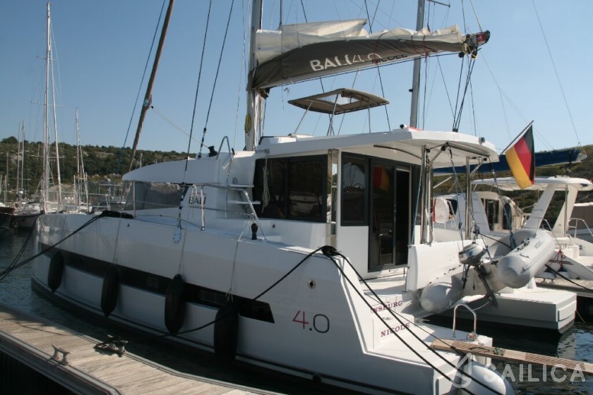 Bali 4.0 - Yacht Charter Sailica