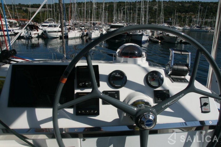 Bali 4.0 - Yacht Charter Sailica