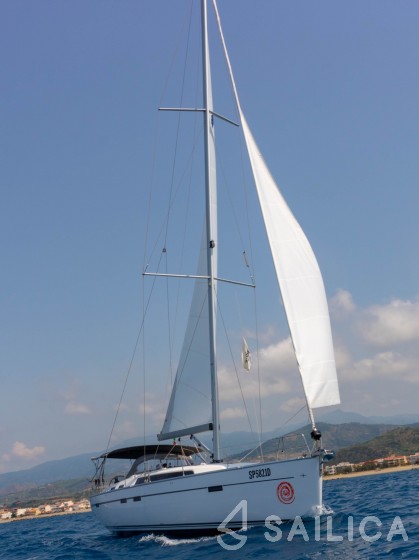 Bavaria Cruiser 51 - Yacht Charter Sailica