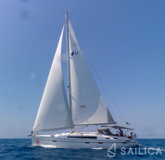 Bavaria Cruiser 51 - Yacht Charter Sailica