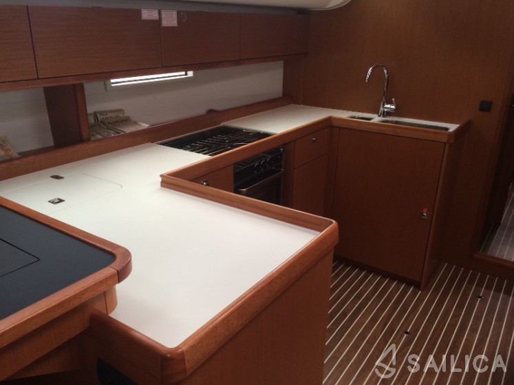 Bavaria Cruiser 51 - Yacht Charter Sailica