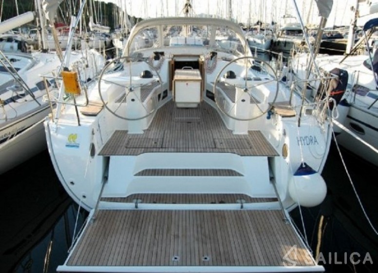 Bavaria 45 Cruiser - Yacht Charter Sailica