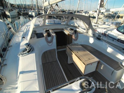 Bavaria 45 Cruiser - Yacht Charter Sailica