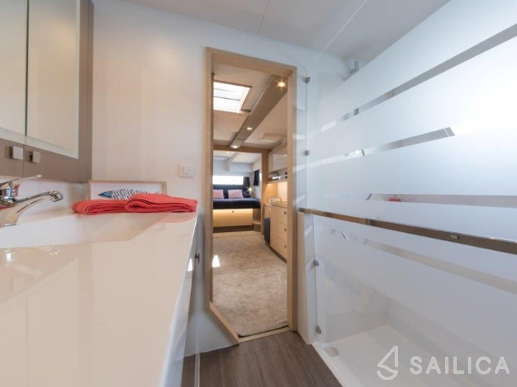 Saona 47 - Yacht Charter Sailica