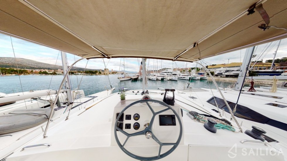 Bali 4.5 - Yacht Charter Sailica