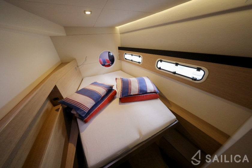 Bali 4.5 - Yacht Charter Sailica