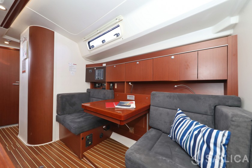 Hanse 415 - Yacht Charter Sailica