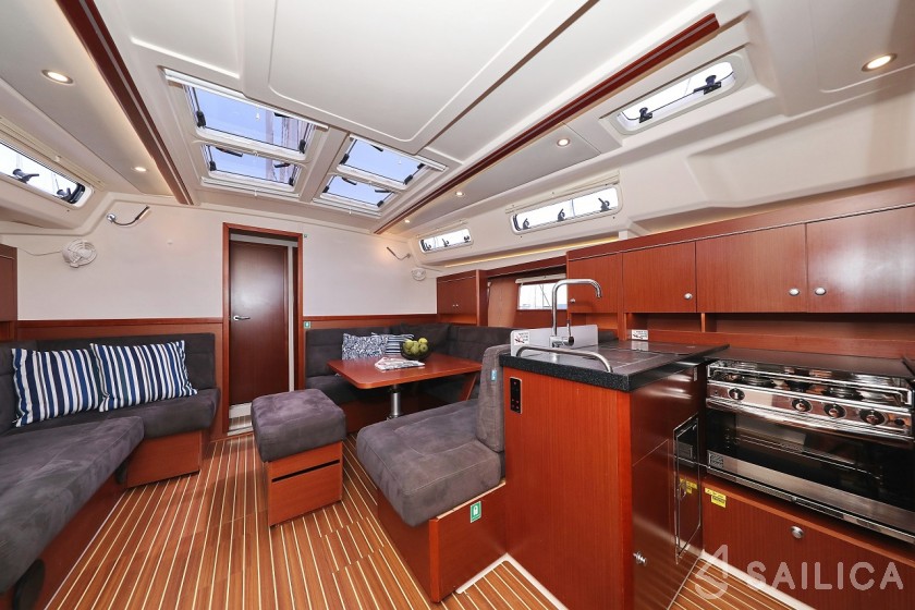 Hanse 455 - Yacht Charter Sailica