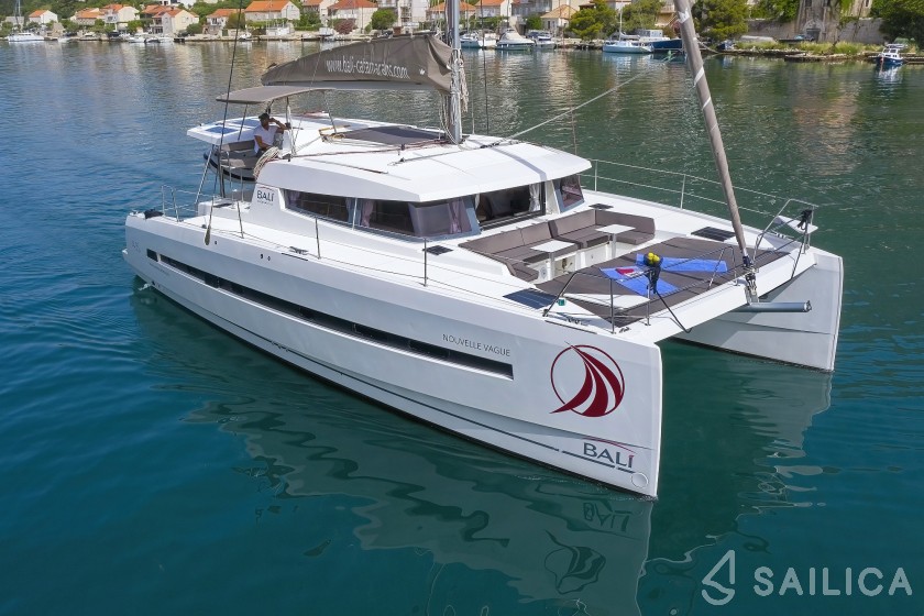 Bali 4.5 - Yacht Charter Sailica