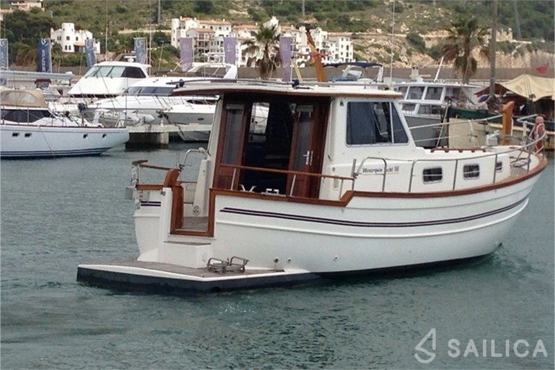 Menorquin 100 - Yacht Charter Sailica