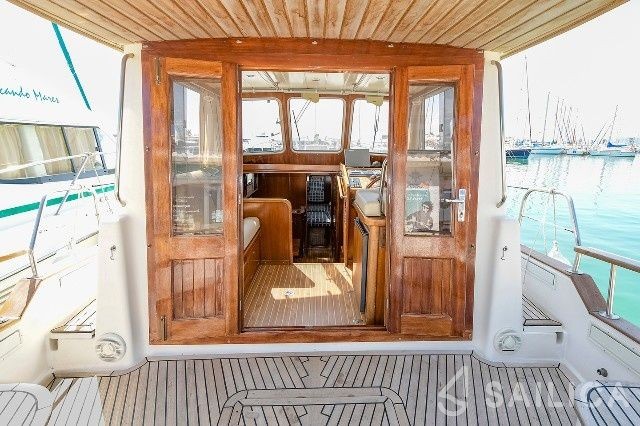 Menorquin 100 - Yacht Charter Sailica