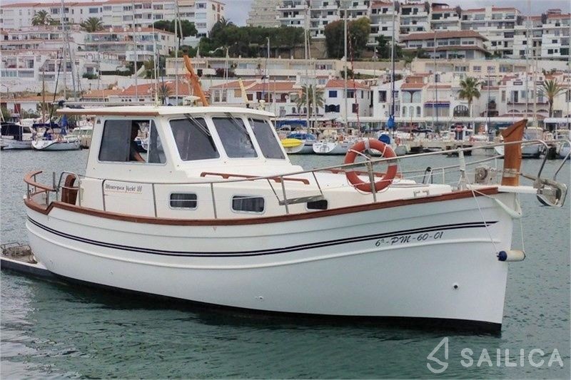 Menorquin 100 - Yacht Charter Sailica