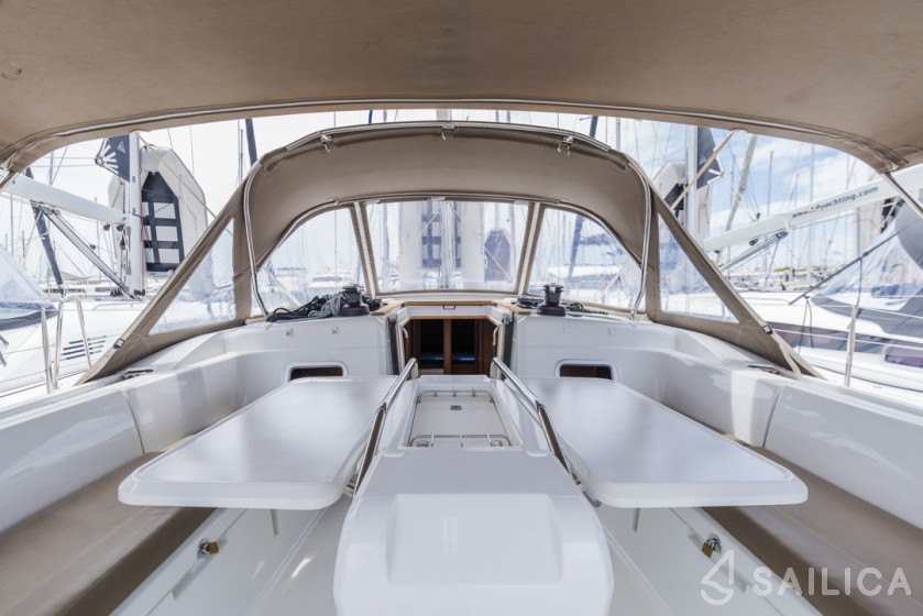Sun Odyssey 479 - Yacht Charter Sailica