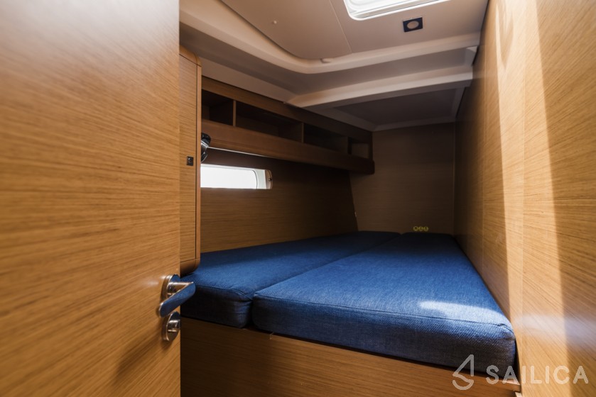 Sun Odyssey 479 - Yacht Charter Sailica