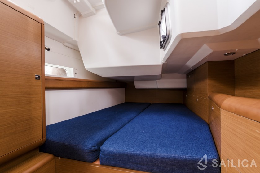 Sun Odyssey 479 - Yacht Charter Sailica