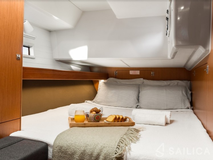 Bavaria 46 Cruiser - Yacht Charter Sailica