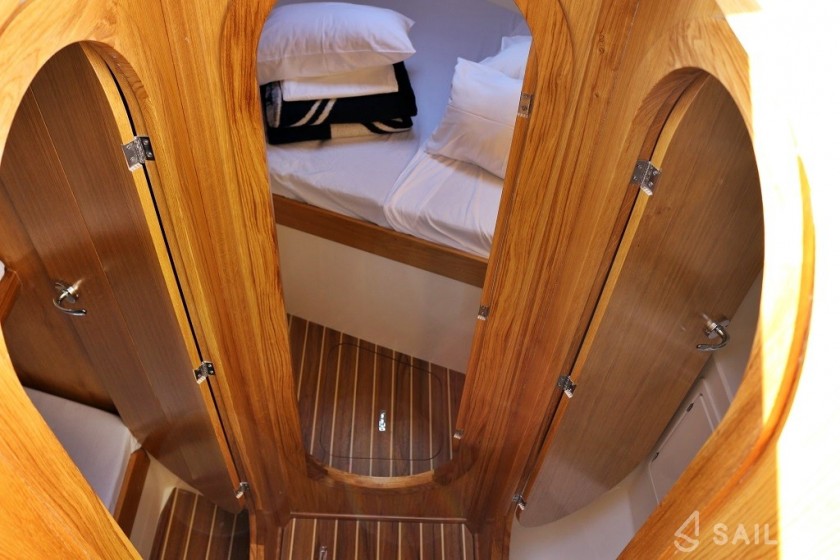 Vektor 950 - Yacht Charter Sailica
