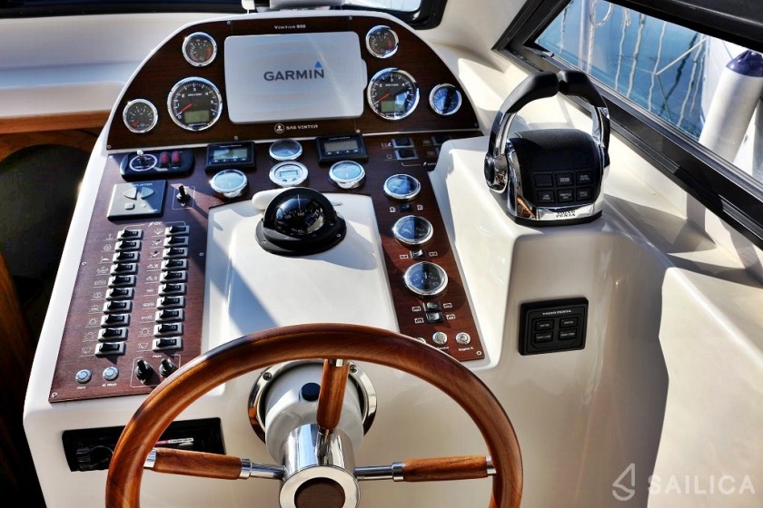 Vektor 950 - Yacht Charter Sailica