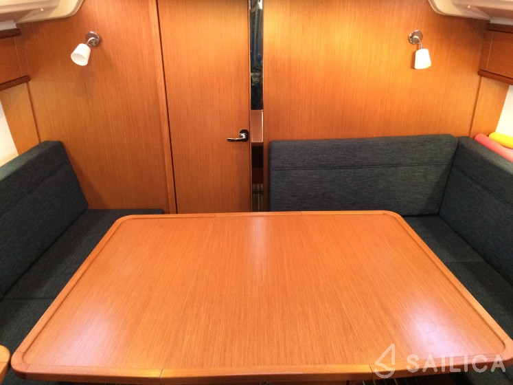 Bavaria 37 Cruiser - Yacht Charter Sailica