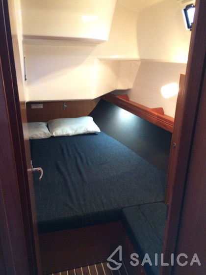 Bavaria 37 Cruiser - Yacht Charter Sailica