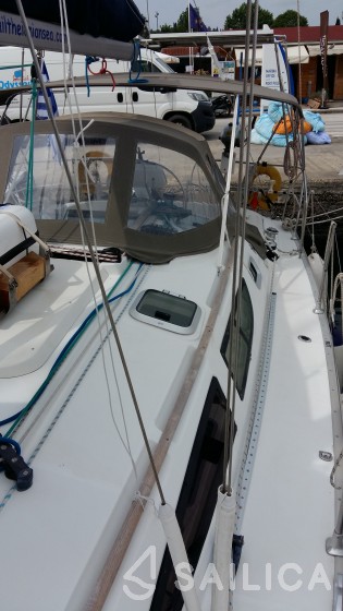 Sun Odyssey 35 - Yacht Charter Sailica