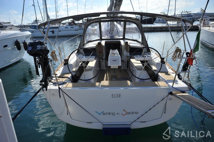 Dufour 360 GL - Yacht Charter Sailica