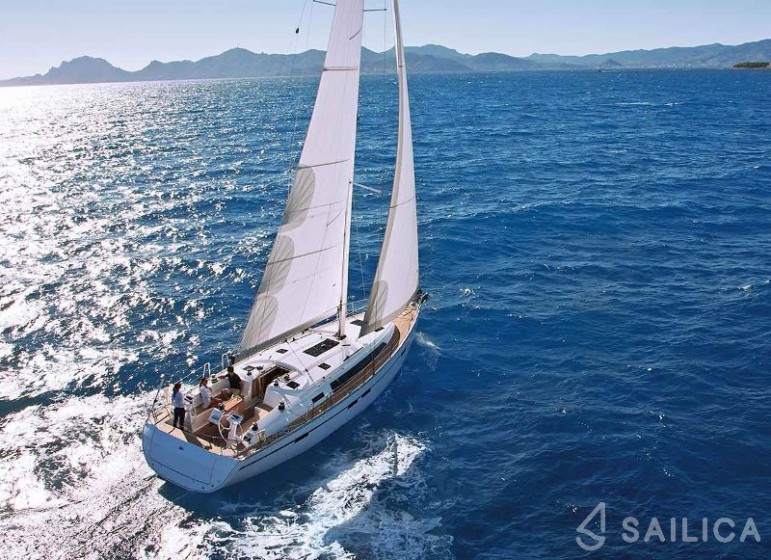 Bavaria 46 Cruiser - Yacht Charter Sailica