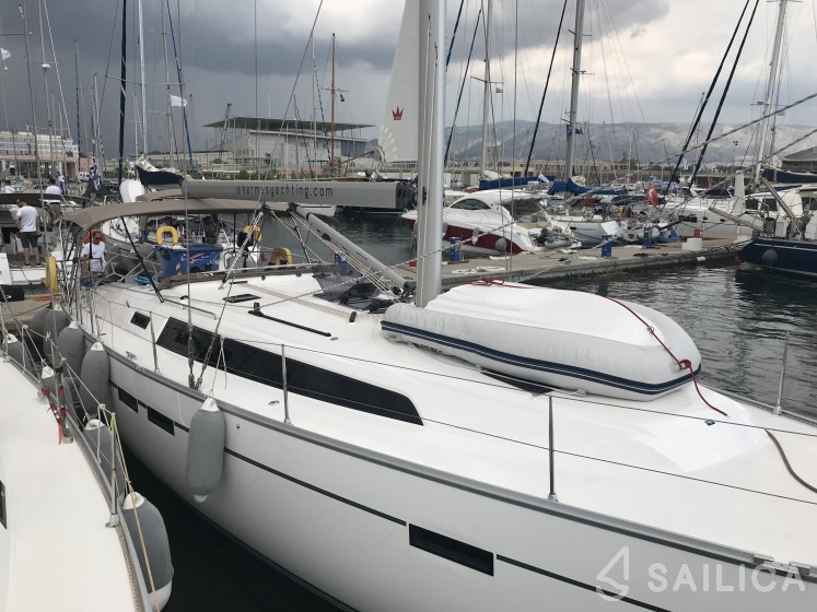 Bavaria 46 Cruiser - Yacht Charter Sailica