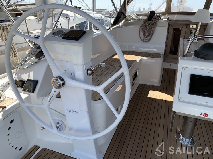 Bavaria 46 Cruiser - Yacht Charter Sailica