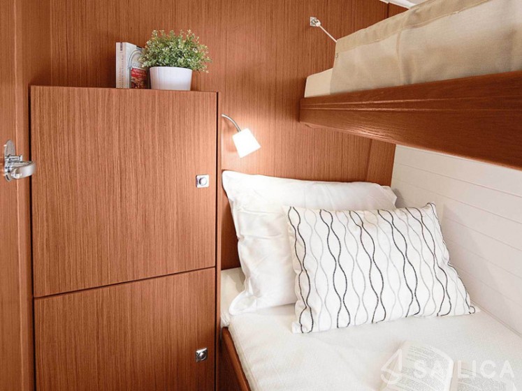 Bavaria 51 Cruiser - Yacht Charter Sailica