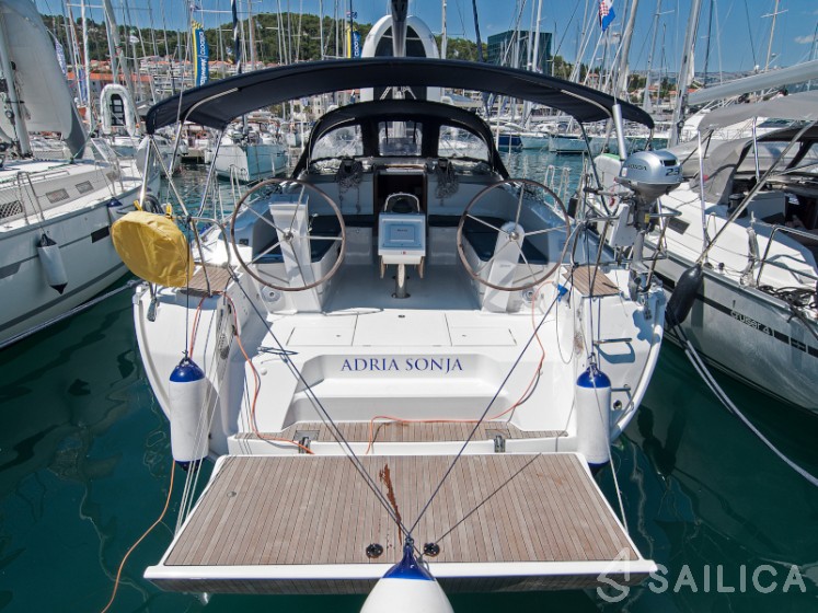 Bavaria 46 Cruiser - Yacht Charter Sailica