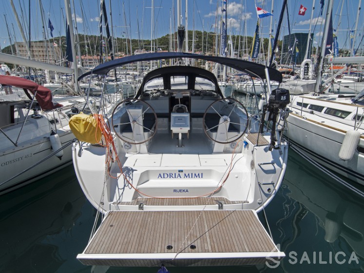Bavaria 46 Cruiser - Yacht Charter Sailica